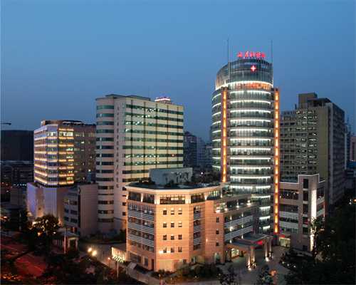 成都试管婴儿二代费用大约多少，试管怎么样！